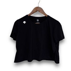 Descente Athletic Women's Cropped Sports T Shirt Black Size 2XS 18x18